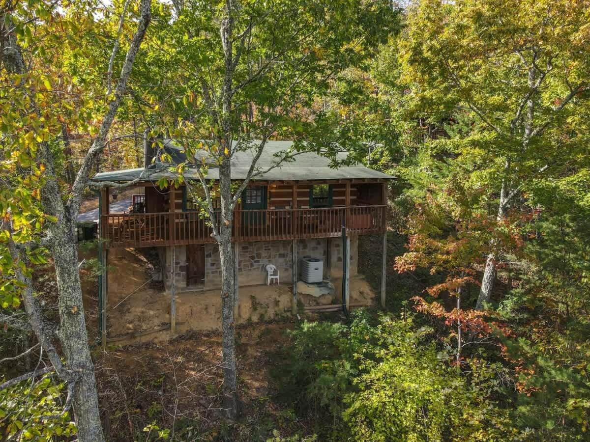 View! Cozy, Private, Fireplace, Hot Tub Log Cabin, Honeymoon! Sevierville Exteriér fotografie